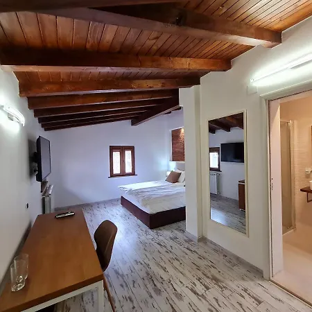 House K21 * Sofia